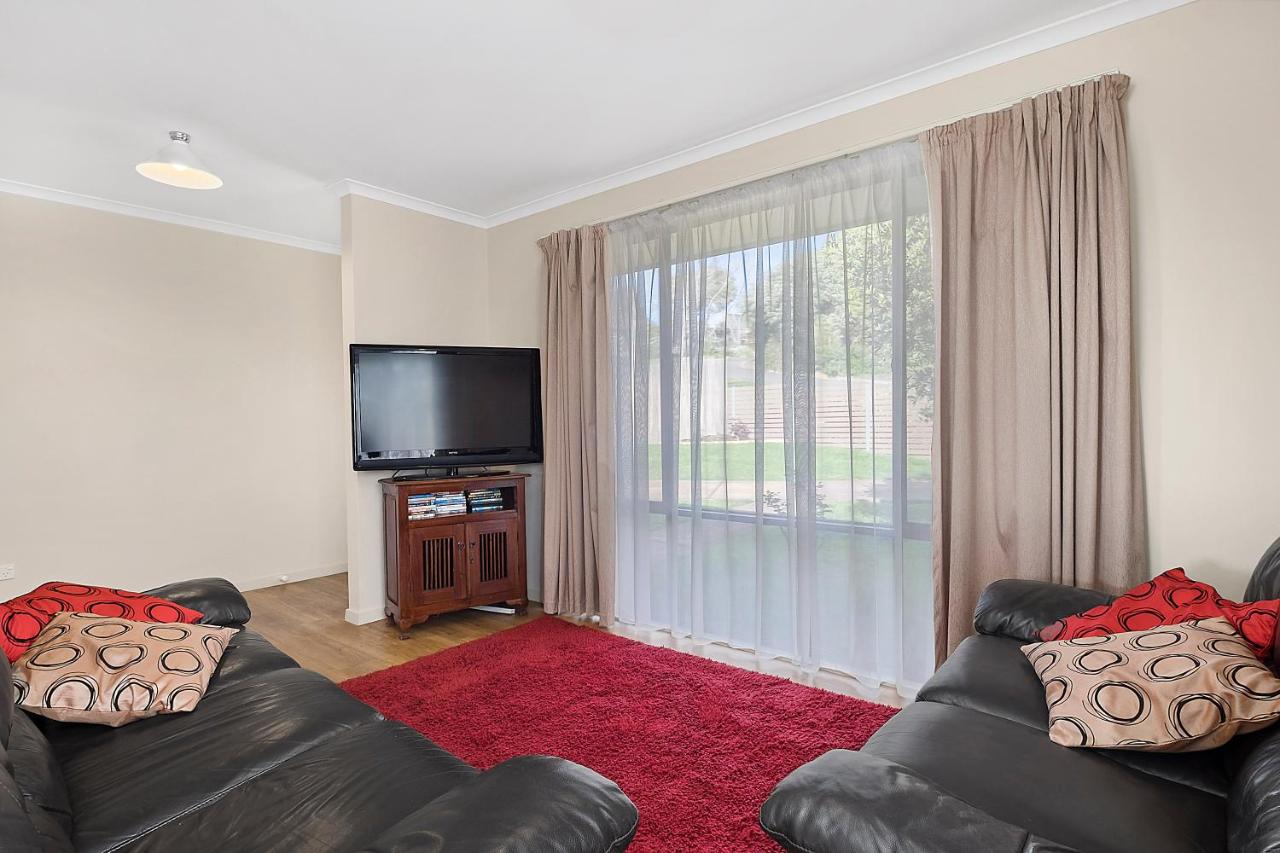 Experience Unmatched Comfort at Mirramar House
